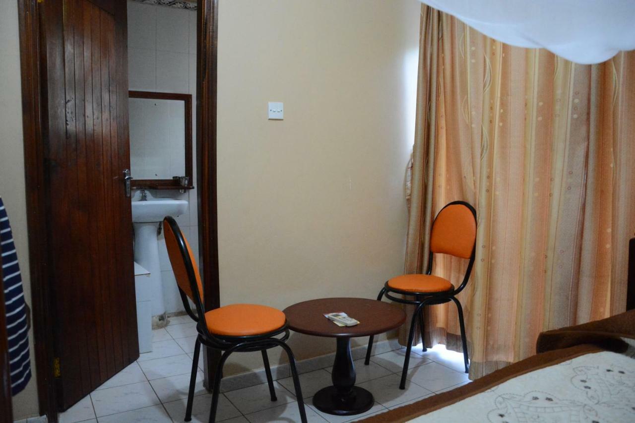 Rwenzori International Hotel كاسيزي المظهر الخارجي الصورة