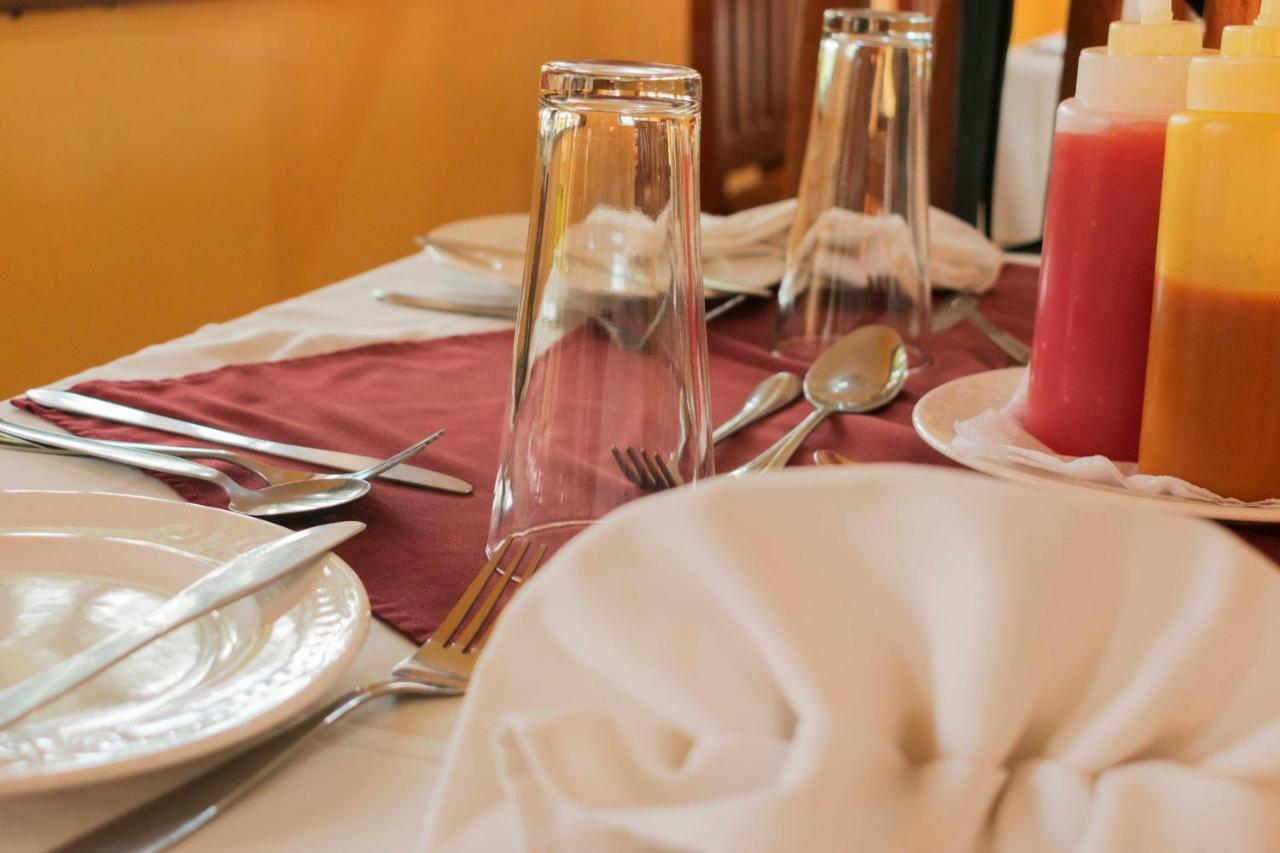 Rwenzori International Hotel كاسيزي المظهر الخارجي الصورة