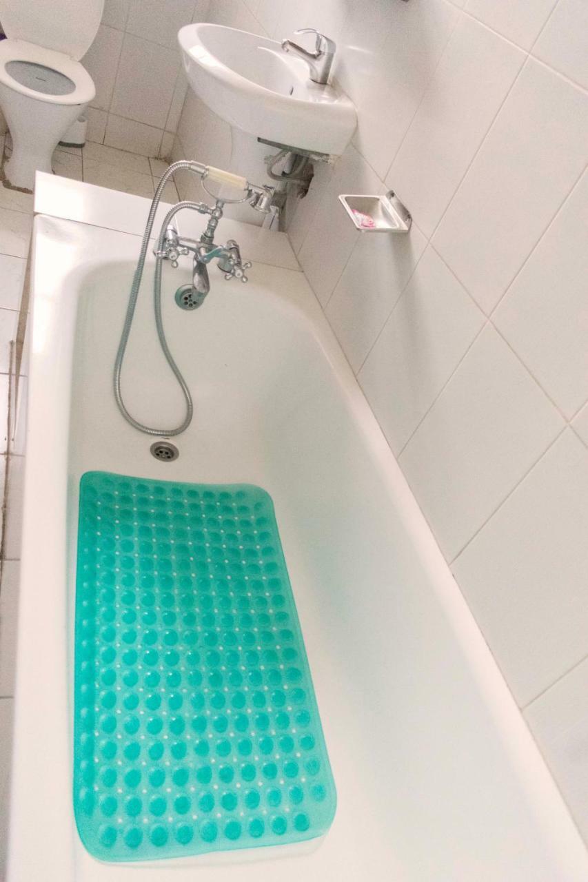 Rwenzori International Hotel كاسيزي المظهر الخارجي الصورة