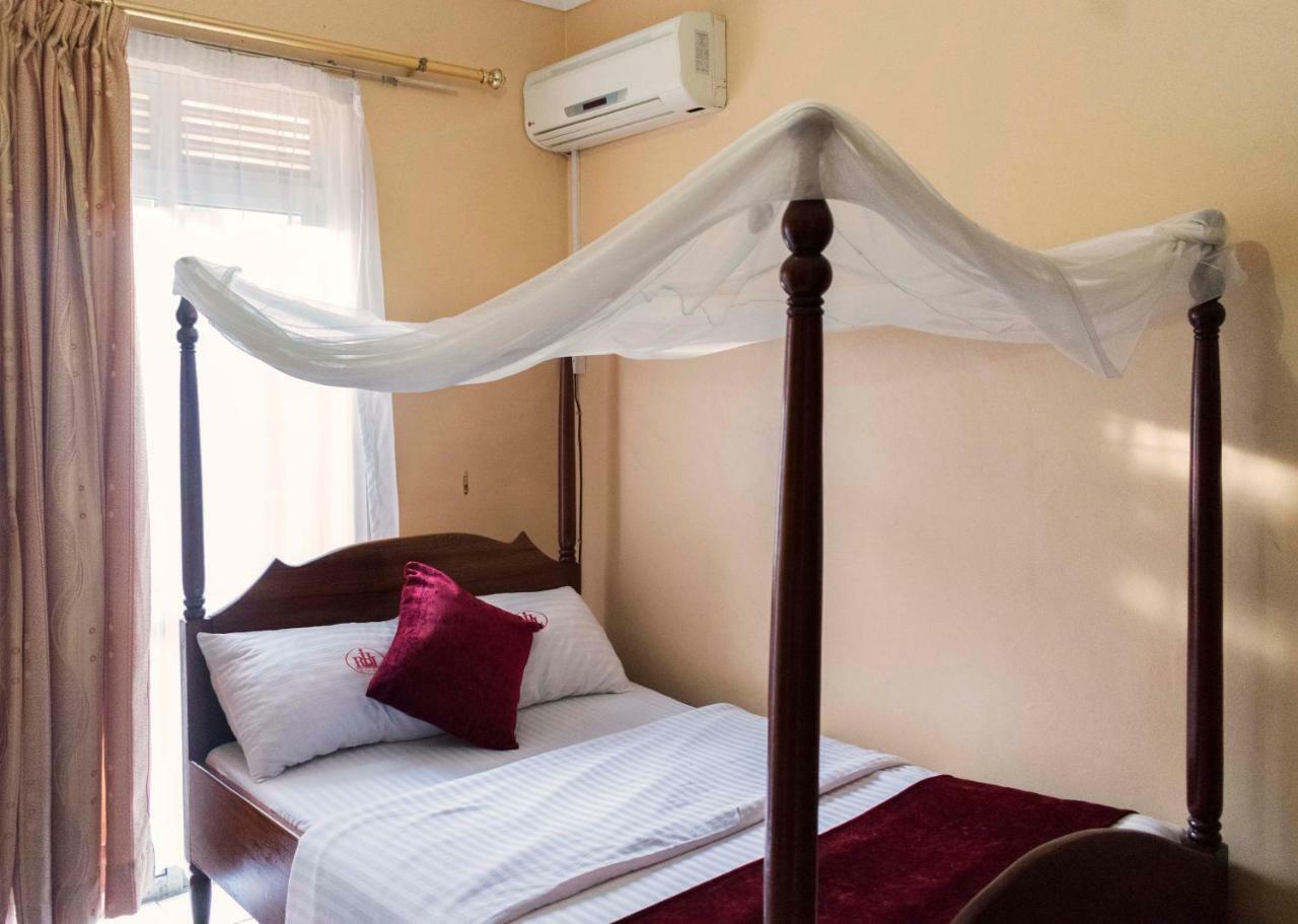 Rwenzori International Hotel كاسيزي المظهر الخارجي الصورة