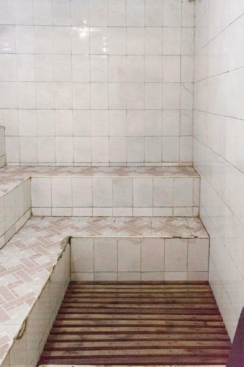 Rwenzori International Hotel كاسيزي المظهر الخارجي الصورة